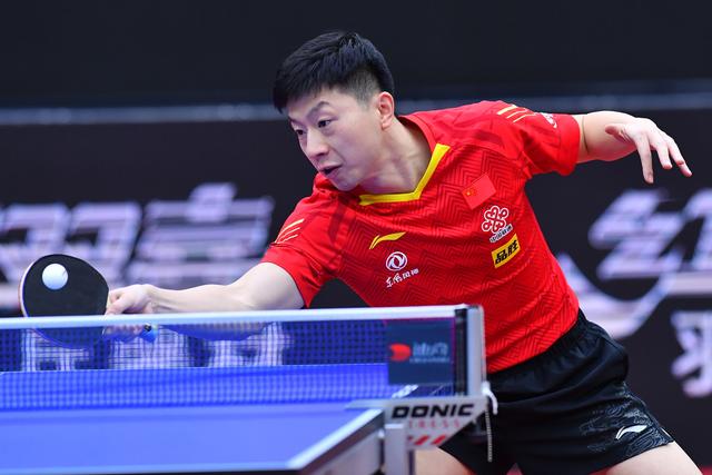 运动员们在 运动员们在