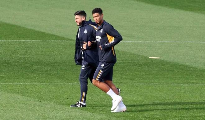 她在场上全 她在场上全